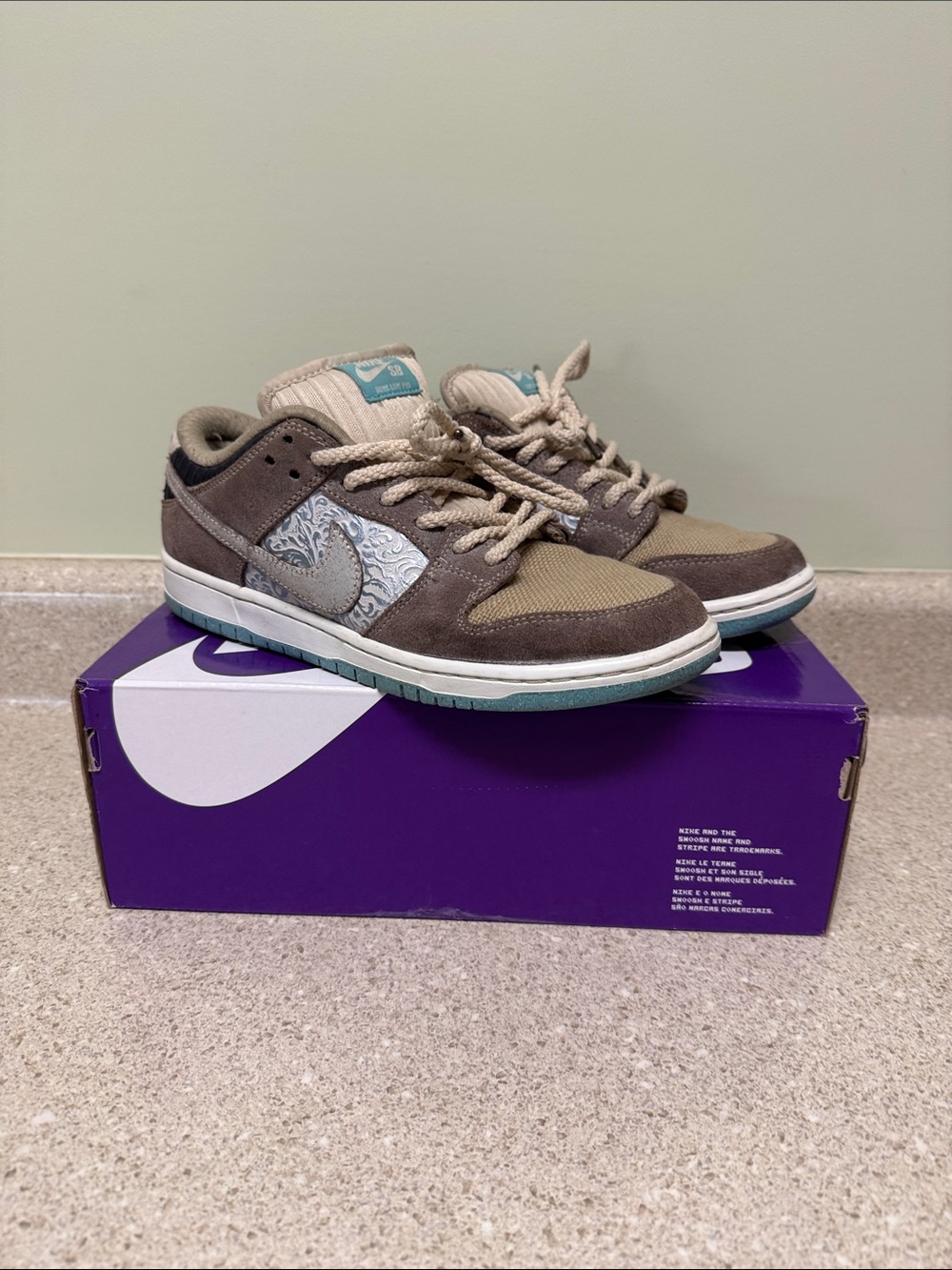 Nike Kids Brown and Teal Low-Top Sneakers with Paisley Swoosh